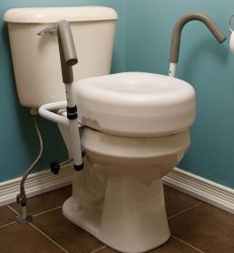 Réhausse WC Réhotec - Accès aux toilettes surélevé - Prothèse de hanche